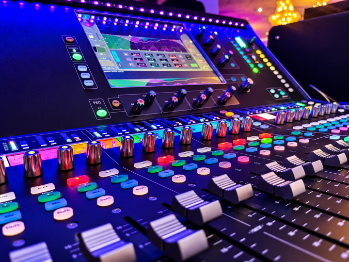 Console de mixage numérique professionnelle Beloeil 
